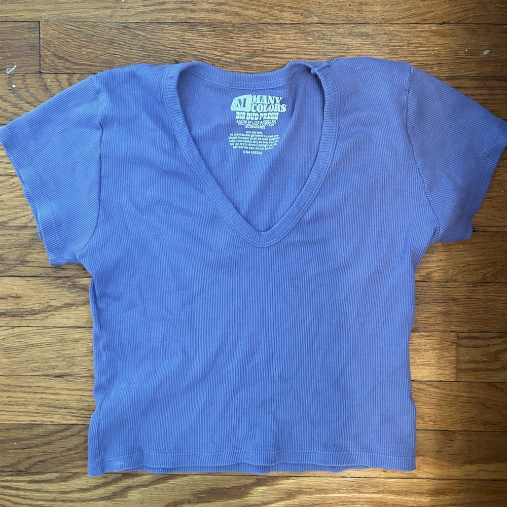 Big Bud Press V Neck Ribbed Stretch Tshirt
